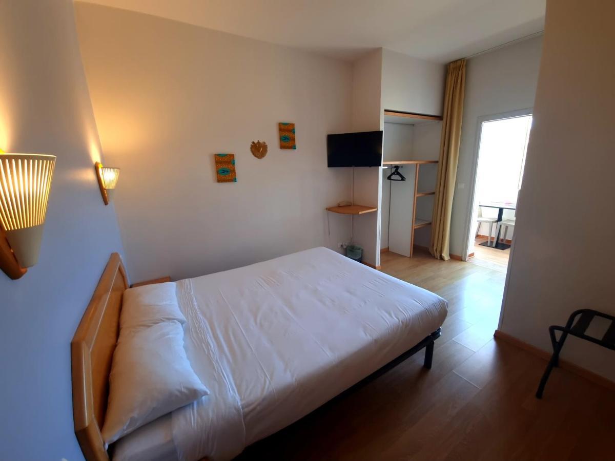 Hôtel Sole Mare Calvi  Buitenkant foto